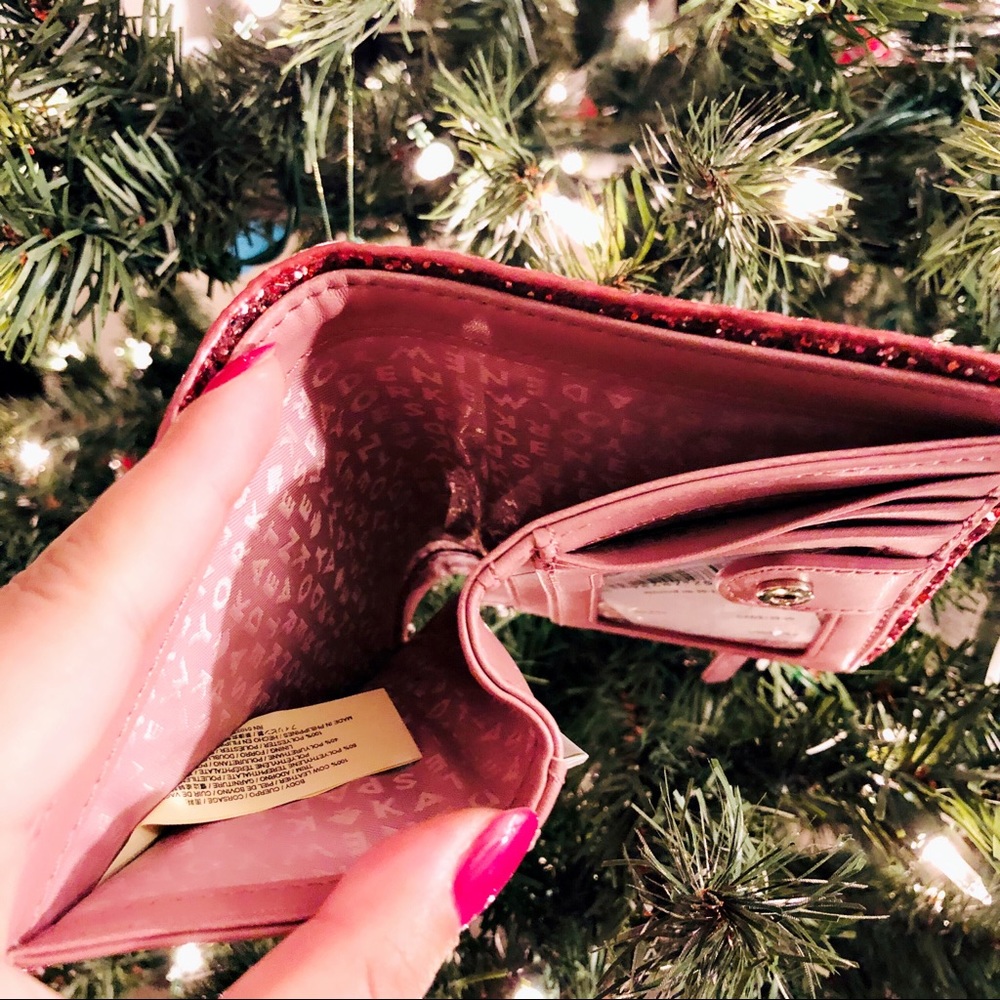 Kate Spade Seton Drive Glitter Tellie Wallet - Picture 4 of 6